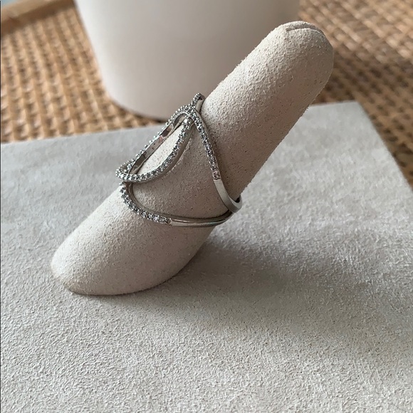 Interlocking ring - Picture 3 of 3